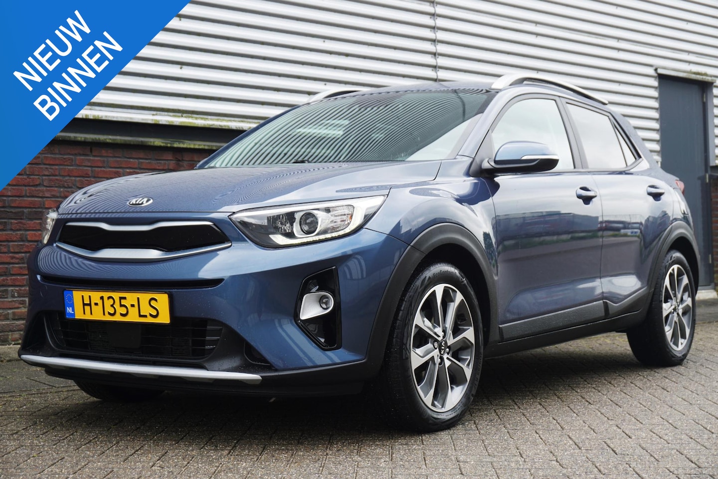 Kia Stonic - 1.0 T-GDi DynamicPlusLine/Dealeronderhouden/ Camera/Navigatie. - AutoWereld.nl