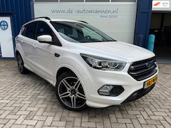 Ford Kuga - 1.5 EcoBoost 150pk ST Line / ECC / CRUISE / NAVI+DAB / TREKHAAK (2000kg)