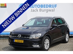 Volkswagen Tiguan - 1.4 TSI ACT Comfortline Business Trekhaak | PDC | Voorstoelen verw. *All in prijs