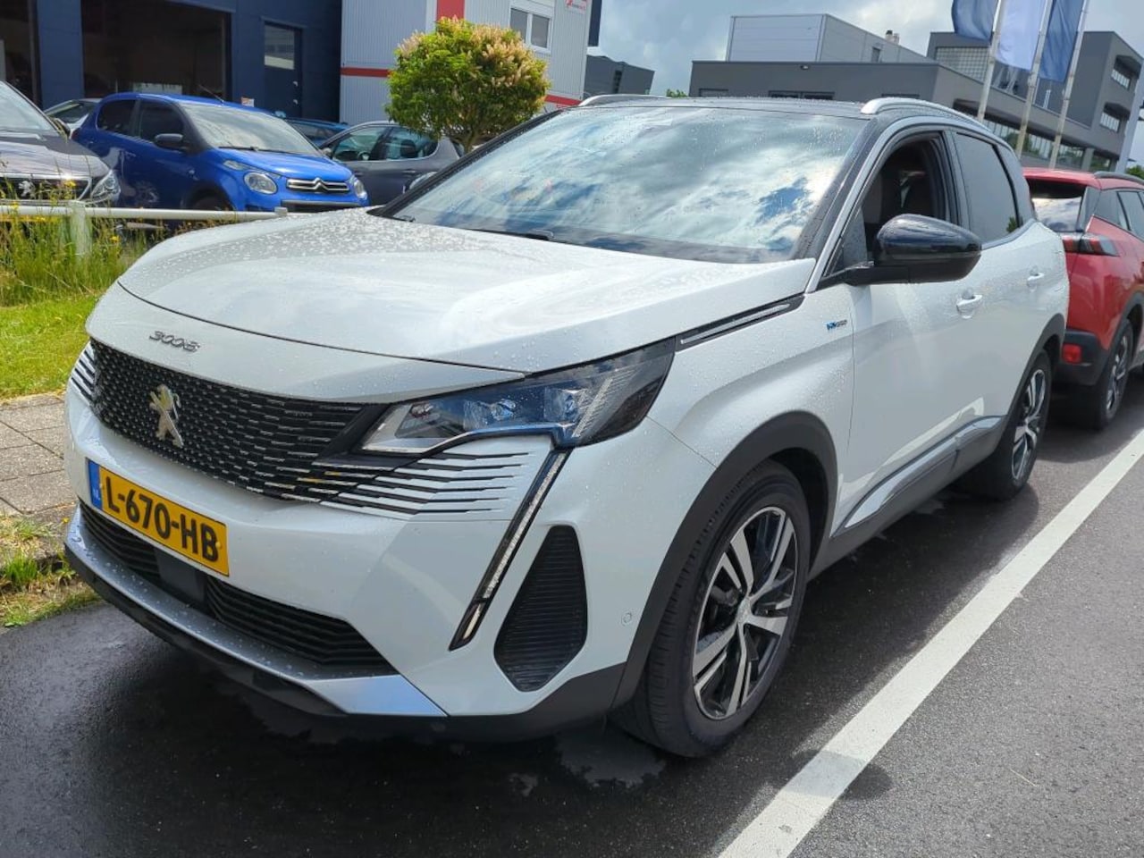 Peugeot 3008 - 1.6 HYbrid 225 GT | Afn. Trekhaak | Navigatie | Alcantara | Achteruitrijcamera | Climate C - AutoWereld.nl