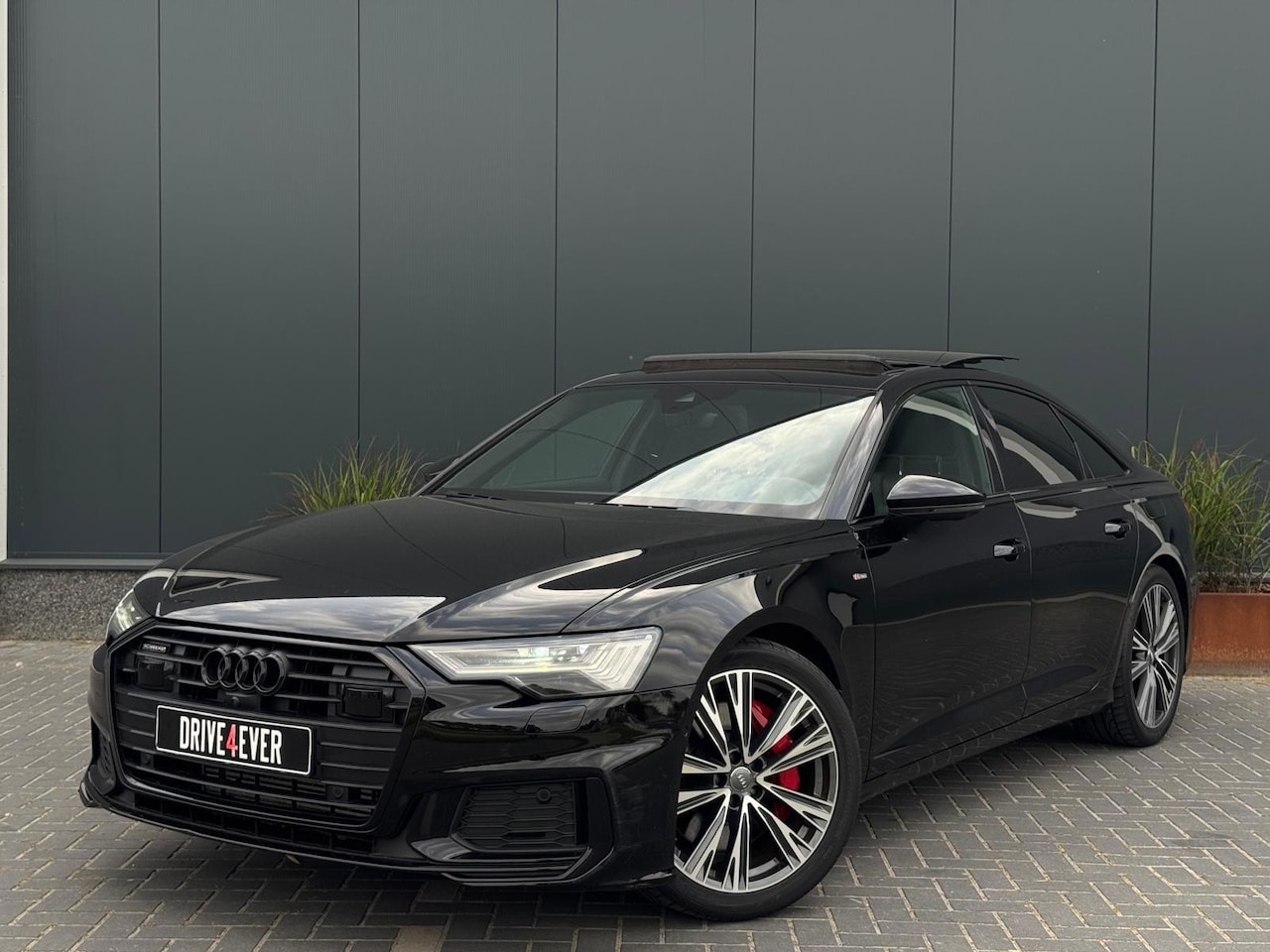 Audi A6 Limousine - 55 TFSI e | 3x S Line | Pano | 360 | Matrix - AutoWereld.nl