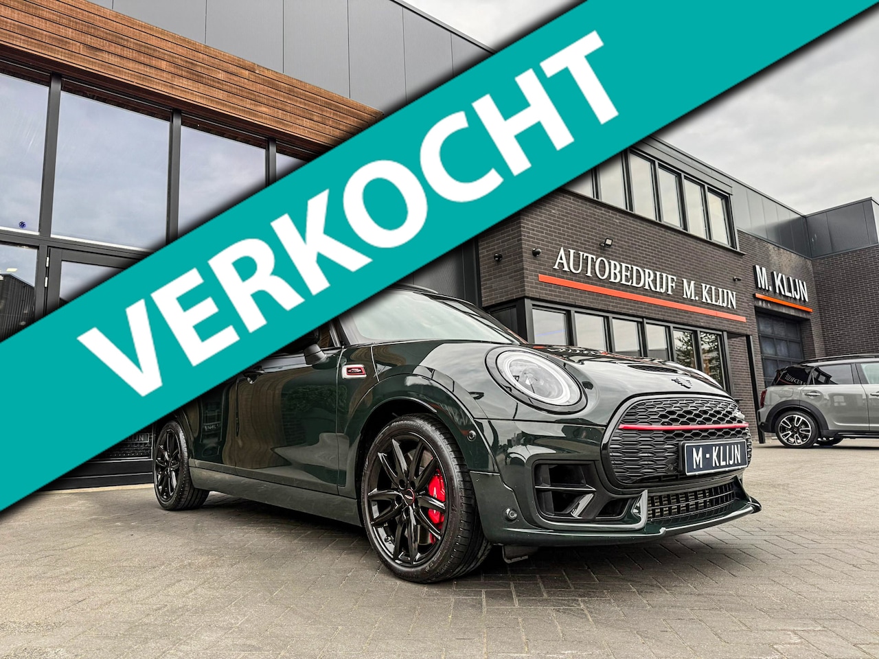 MINI Clubman - Mini 2.0 JCW ALL4 John Cooper Works F1 aut 306pk Rebelgreen/Pano/Camera/Hk/Vol - AutoWereld.nl