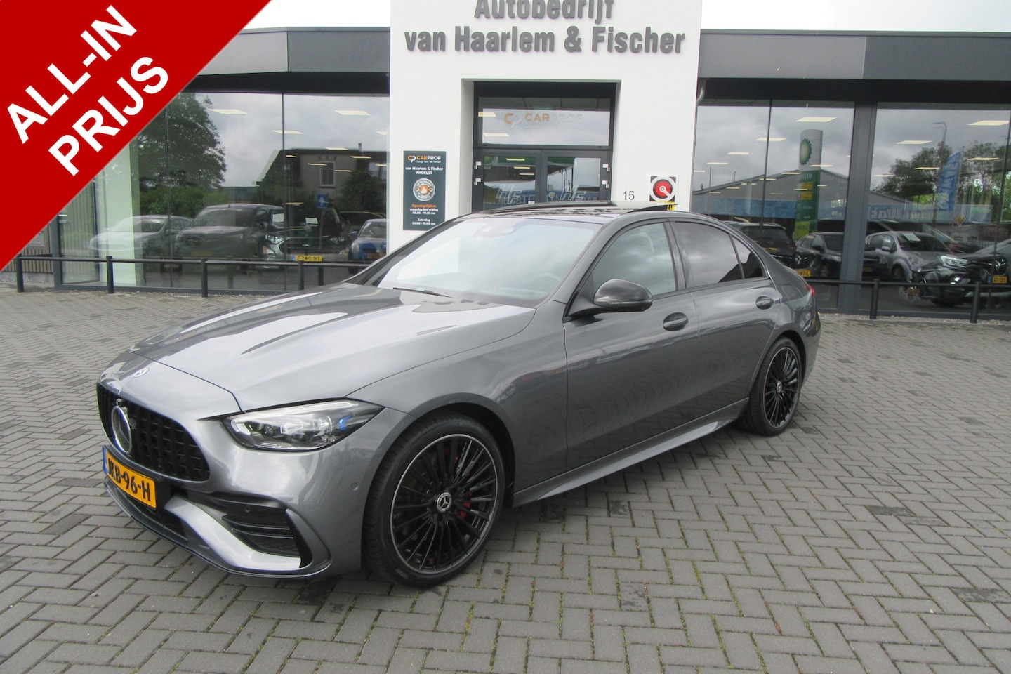 Mercedes-Benz C-klasse - 300 e AMG Airmatic, Panoramadak, Head Up, 360 Camera - AutoWereld.nl
