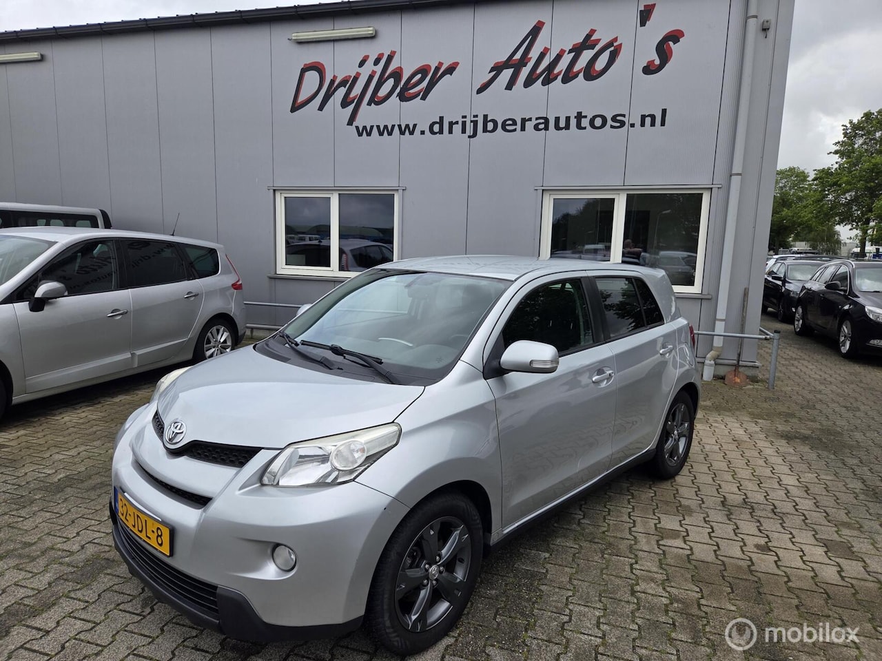 Toyota Urban Cruiser - 1.3 VVT-i Aspiration 1.3 VVT-i Aspiration - AutoWereld.nl