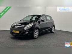 Hyundai i20 - 1.2i DynamicVersion 5 DEURS AIRCO TREKHAAK
