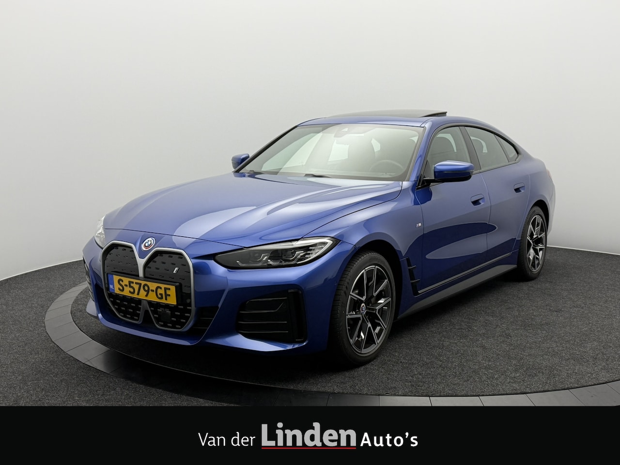 BMW i4 - eDrive40 M-Sport 84 kWh | Live Cockpit Plus | Schuifdak | Head-Up Display | Leer - AutoWereld.nl