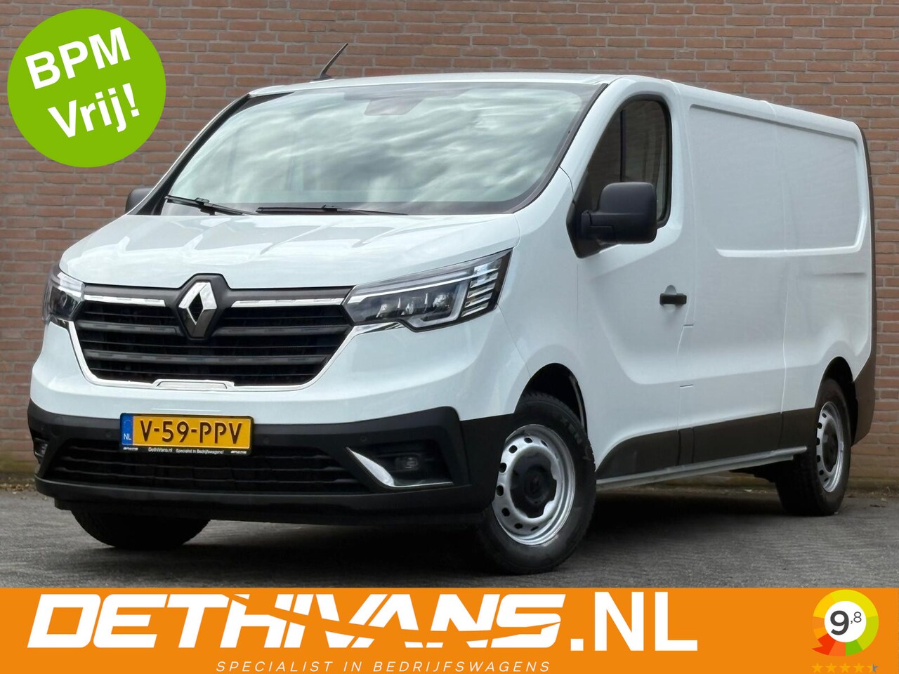 Renault Trafic - 2.0dCi 130PK Lang / 2.500kg trekhaakgewicht / Camera / Cruise - AutoWereld.nl