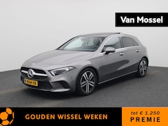Mercedes-Benz A-klasse - 180 Business Solution Luxury | Automaat | Panoramadak | Achteruitrijcamera | Lederen Bekle