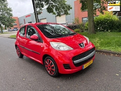Peugeot 107 - 1.0-12V XS 5 drs