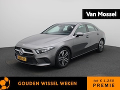 Mercedes-Benz A-klasse - 200 Business Solution Luxury | ACHTERUITRIJCAMERA | AMBIENT SFEERVERLICHTING | STOELVERWAR