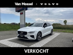 Volvo V60 - T8 Plug-in hybrid AWD Ultra Dark | Panoramadak | 360 Graden Camera | Heads-Up Display | T8
