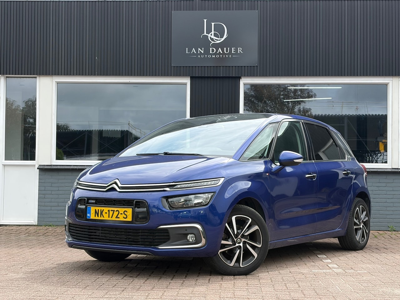 Citroën C4 Picasso - 1.2 PureTech Feel / Automaat / Massage ! - AutoWereld.nl