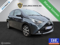 Toyota Aygo - 1.0 VVT-i x-clusiv TEAM DEUTSCHLAND CLIMA TOPPER