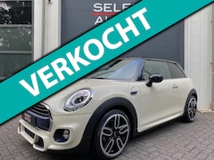 MINI John Cooper Works - 1.5 Cooper NAP Xenon/LED/18 Inch/Airco/Cruise Control/Leder/Navigatie/Bluetooth/PDC/USB/Ap