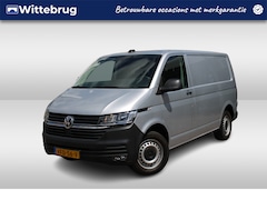 Volkswagen Transporter - 6.1 2.0 TDI 110pk L1H1 30 Comfortline Navigatie / Parkeersensoren A./ Cruise control / Ver
