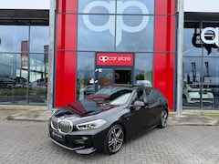 BMW 1-serie - 116i Executive Edition M-Pakket Panorama
