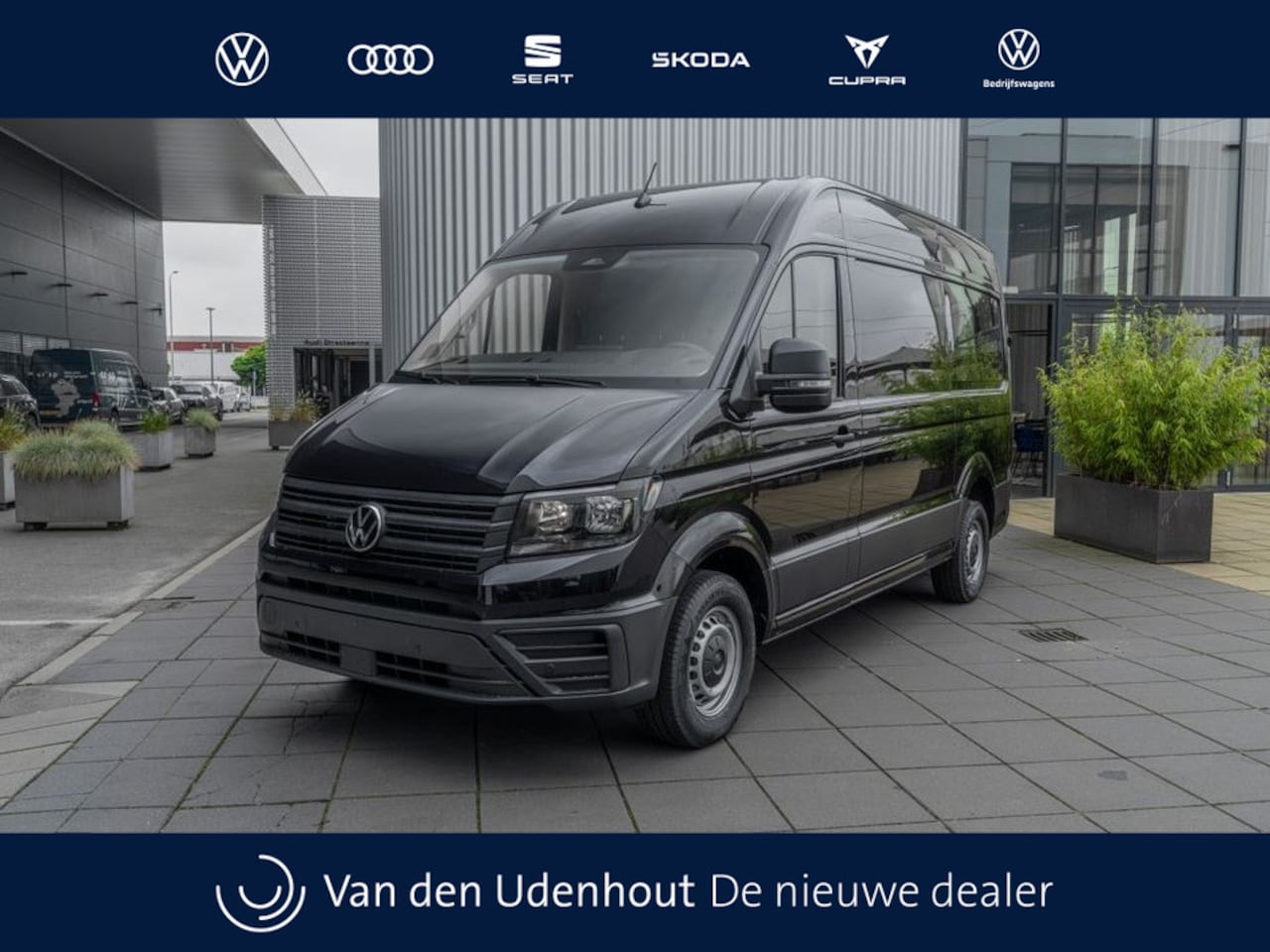 Volkswagen Crafter - GP L3H3 2.0 TDI 140pk FWD Trendline / Direct leverbaar / BPM-vrij - AutoWereld.nl