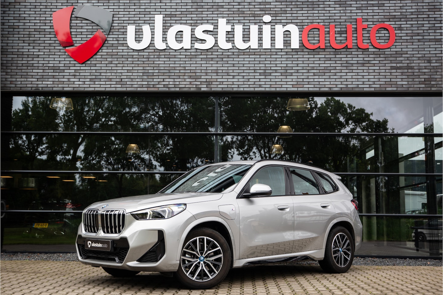 BMW X1 - xDrive25e M-sport , Keyless entry, Carplay, Achteruitrijcamera, - AutoWereld.nl