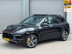 Porsche Cayenne - 4.8 Turbo 500pk 2010 Zwart PANO|VOL OPTIE