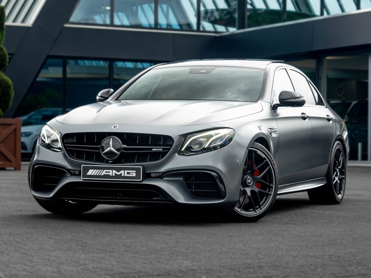 Mercedes-Benz E-klasse - E 63 AMG S 4Matic+ Edition 1 | AMG Perfomance stoelen | Pano - AutoWereld.nl