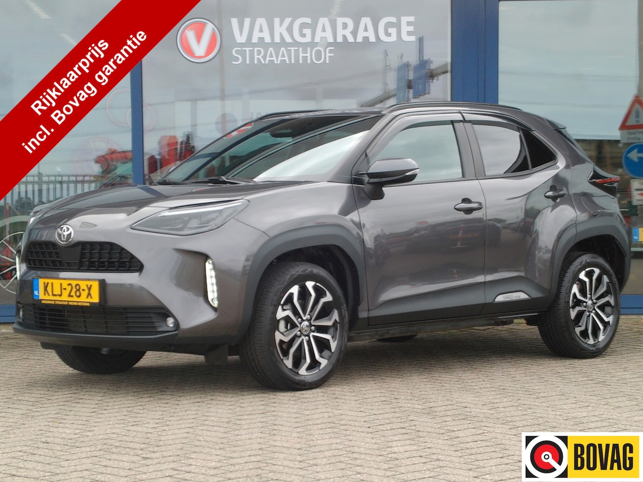 Toyota Yaris Cross - 1.5 Hybrid 115 First Edition, Carplay + Android Auto / Parkeer Camera / Keyless / Full LED - AutoWereld.nl