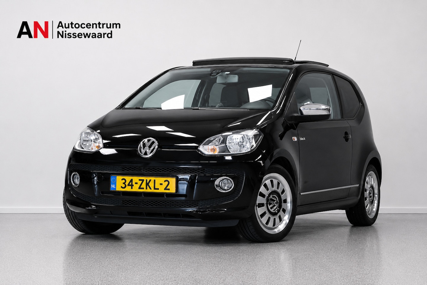 Volkswagen Up! - 1.0 high up! BM |Panorama|Navi|PDC - AutoWereld.nl