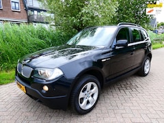 BMW X3 - 2.5si 218pk 6-Cilinder 4WD Exe Automaat Navi Trekhaak 1800kg