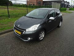 Peugeot 208 - 1.2 VTi Style
