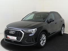 Audi Q3 - 45 TFSI e edition | SoH 89% | Stoelverwarming | Dodehoek detectie | CarPlay | Parkeersenso
