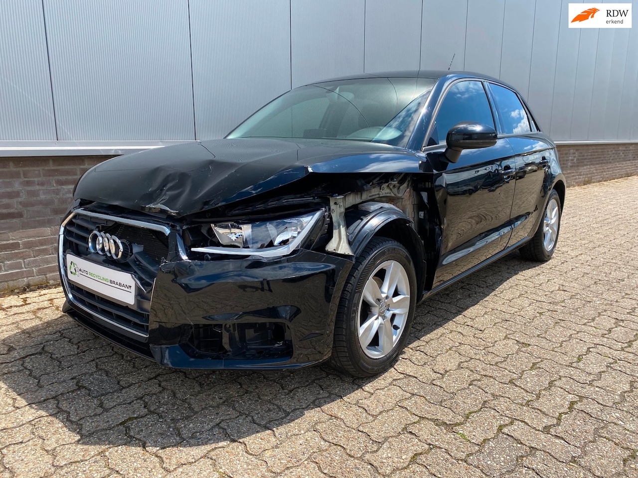 Audi A1 Sportback - 1.0 TFSI Adrenalin Airco, PDC Achter, 95000 KM - AutoWereld.nl