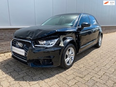 Audi A1 Sportback - 1.0 TFSI Adrenalin Airco, PDC Achter, 95000 KM