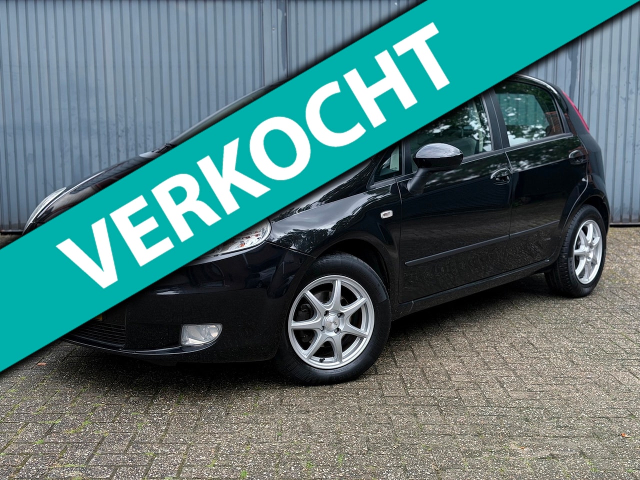 Fiat Grande Punto - 1.4-16V Emotion | Climate | Cruise | NAP - AutoWereld.nl