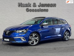 Renault Mégane Estate - GT 1.6 dCi Bose Panoramadak Keyless Vierwielsturing