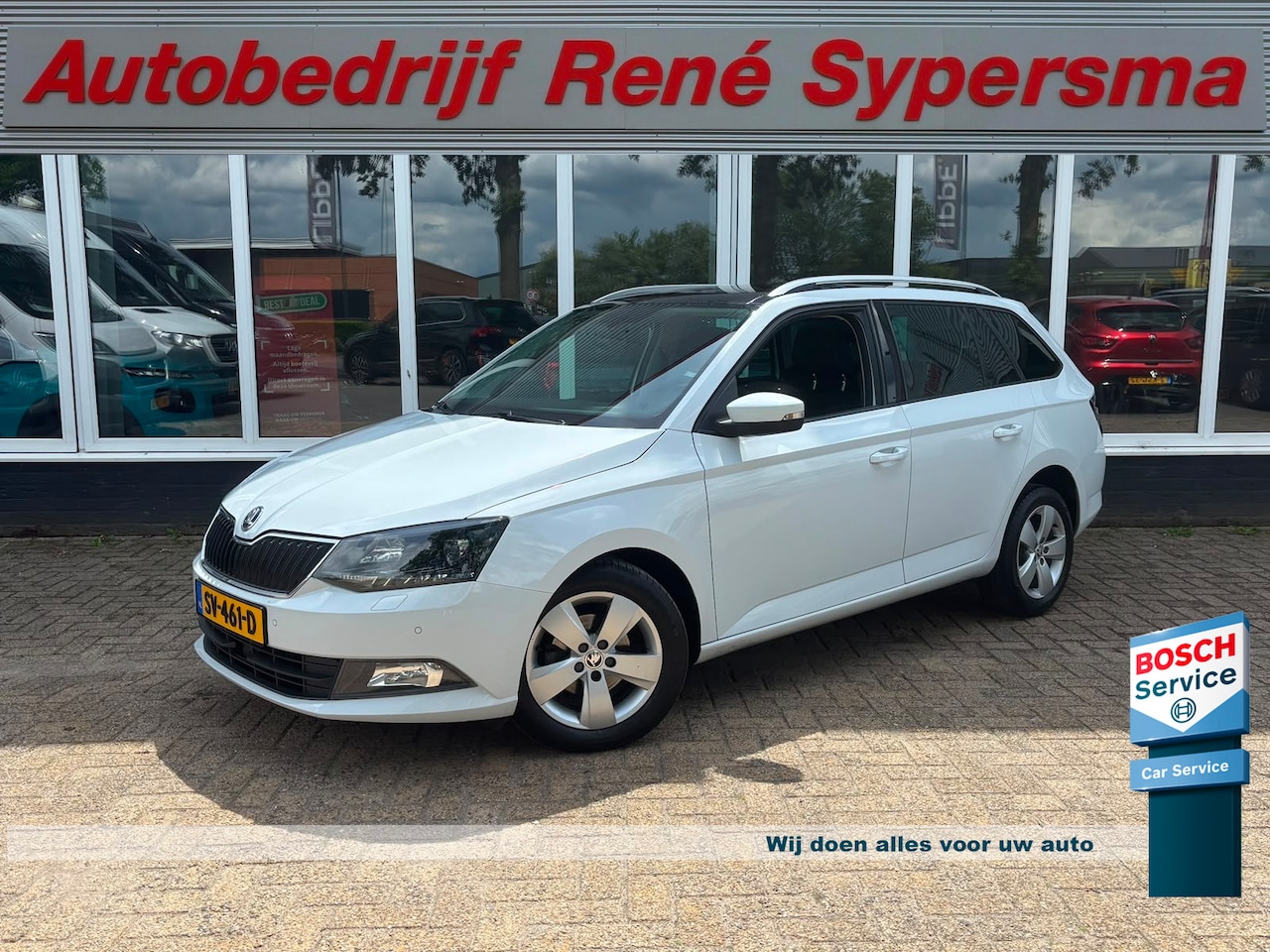 Skoda Fabia Combi - 1.0 TSI Style Business | Trekhaak | Pano | Stoelverwarming | Apple Carplay - AutoWereld.nl