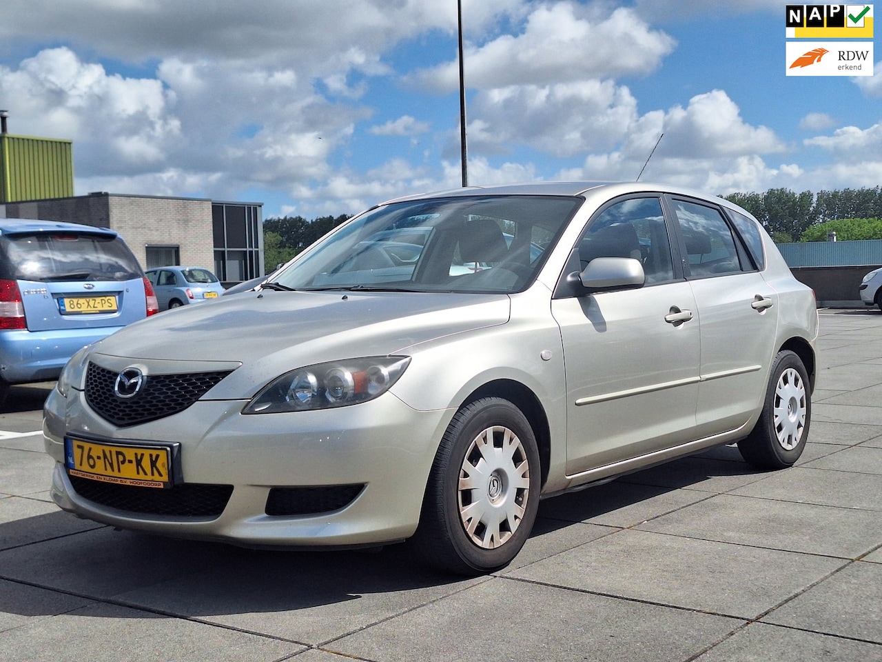 Mazda 3 Sport - €2348,- 1.4 Exclusive Apk 6/2027 5dr Nap pas - AutoWereld.nl