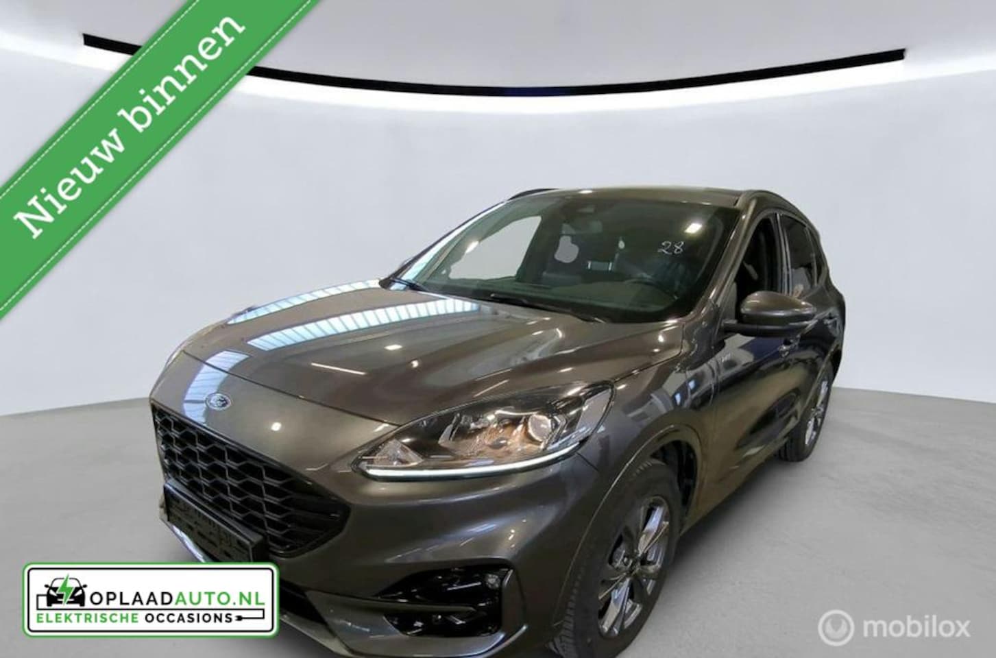 Ford Kuga - 2.5 PHEV ST-Line | Winter pack | +Winter set - AutoWereld.nl