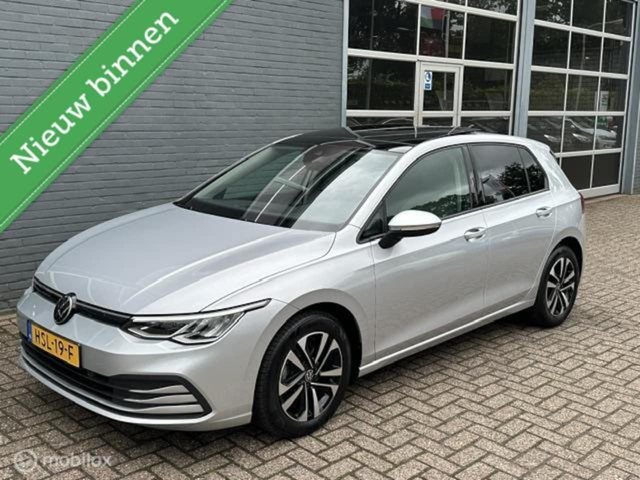 Volkswagen Golf - 1.0 eTSI Life Business - AutoWereld.nl