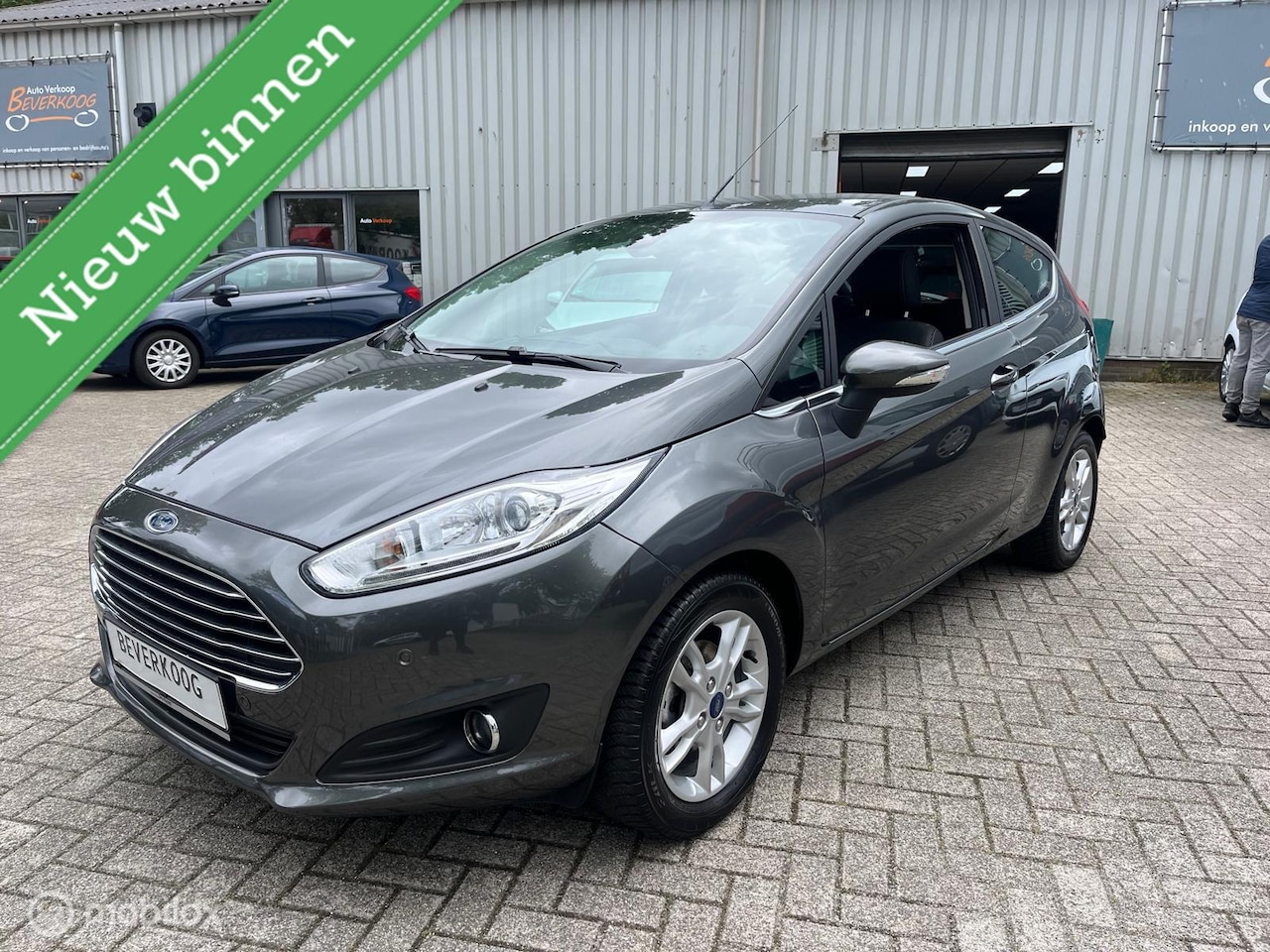 Ford Fiesta - 1.0 EcoBoost Titanium /AUTOMAAT - AutoWereld.nl