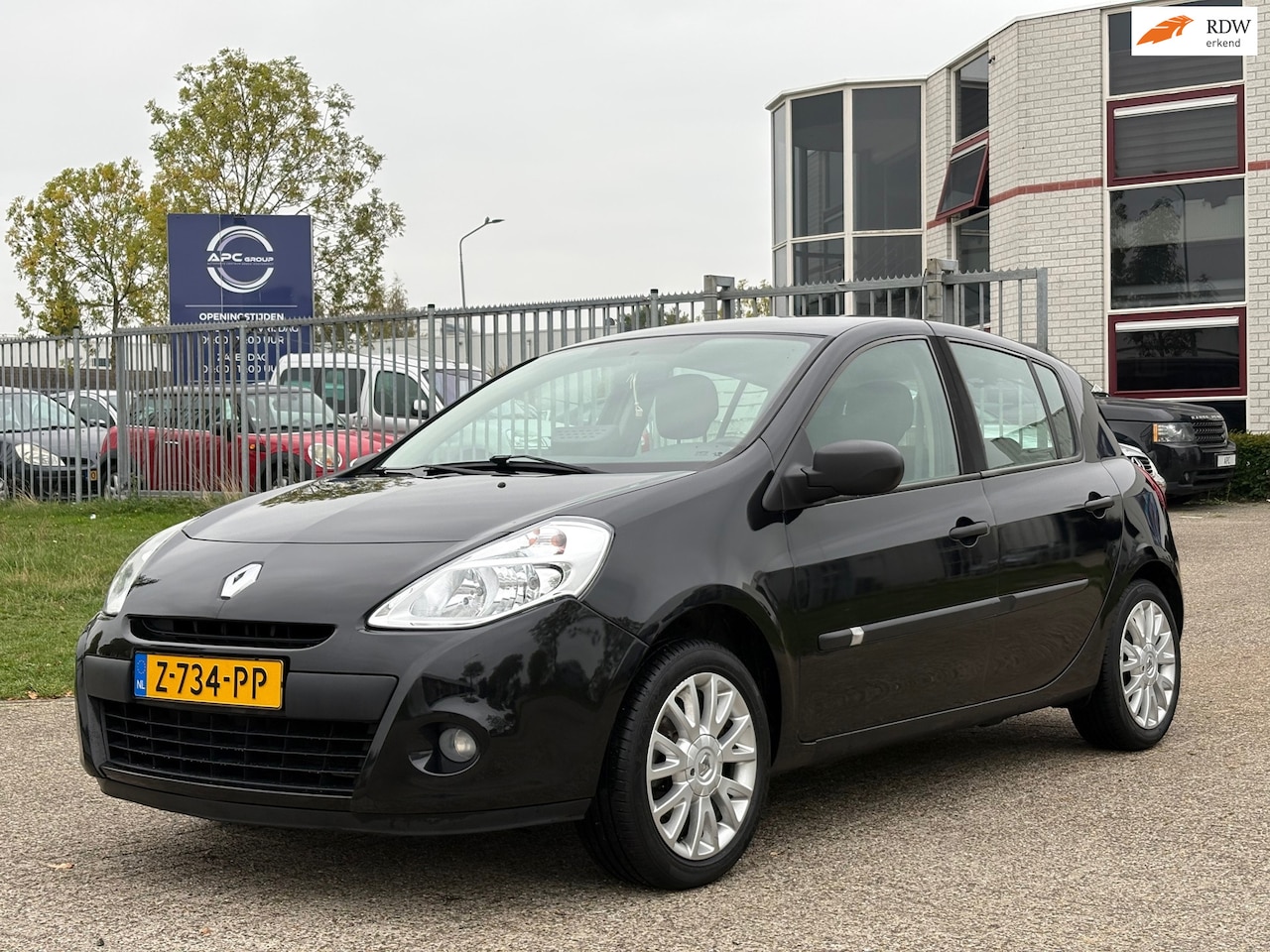 Renault Clio - 1.2 Collection / CarPlay / EXPORT/HANDEL - AutoWereld.nl