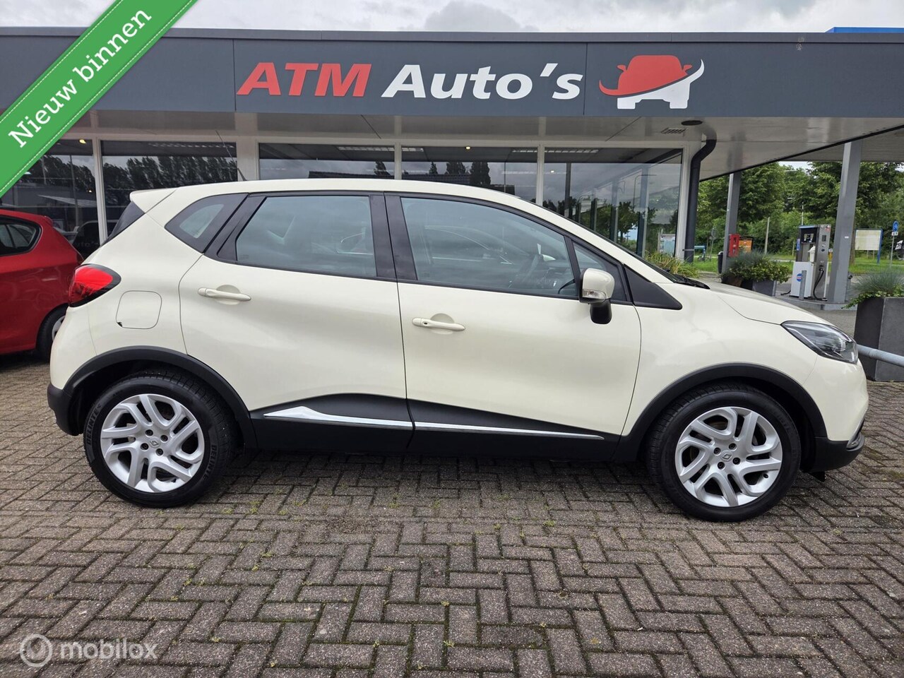 Renault Captur - 1.2 TCe Dynamique Automaat LED Navi T-Haak - AutoWereld.nl