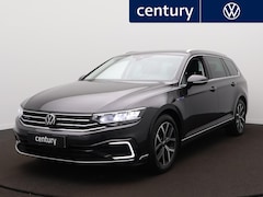 Volkswagen Passat - 1.4 TSI PHEV GTE Business Automaat - Navigatie - Trekhaak - ErgoComfort-stoel - Camera - S