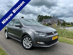 Volkswagen Polo - 1.2 TSI BlueMotion Comfort Edition | Cruise | Airco | Elektrische Ramen
