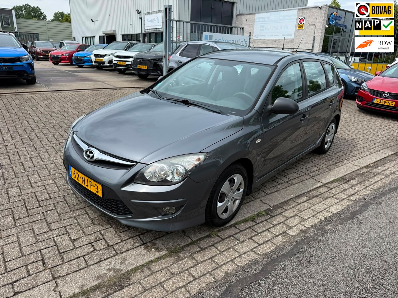 Hyundai i30 CW - 1.4i i-Drive Cool 1.4i i-Drive Cool, Airco, NAP, Nette auto - AutoWereld.nl