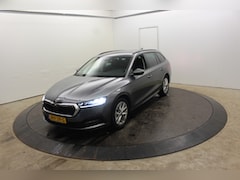 Skoda Octavia - 1.4 TSI iV PHEV Bus Ed Plus Virtual SOH 99% 1500KG Trekgew winterpack