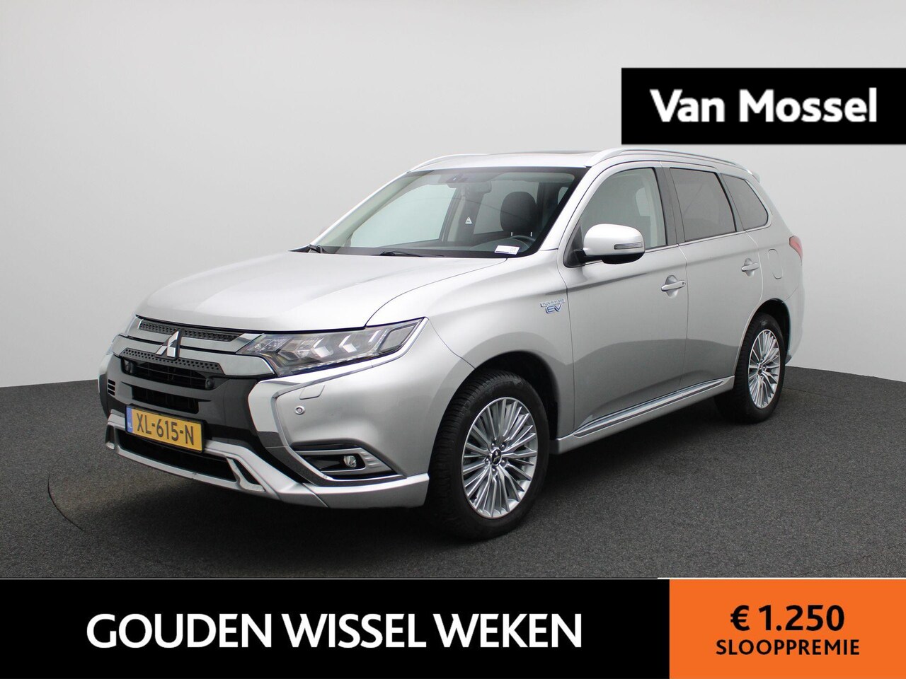 Mitsubishi Outlander - 2.4 PHEV Intense+ | Automaat | Apple Carplay/Android Auto | Stoelverwarming | Stuurverwarm - AutoWereld.nl