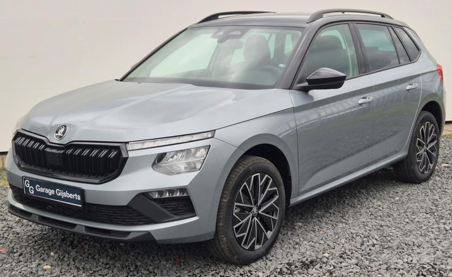 Skoda Kamiq - 1.0 TSI Selection Camera achter - Zwarte gril - 17"Wielen - Winter Pack - Privacy Glass - - AutoWereld.nl
