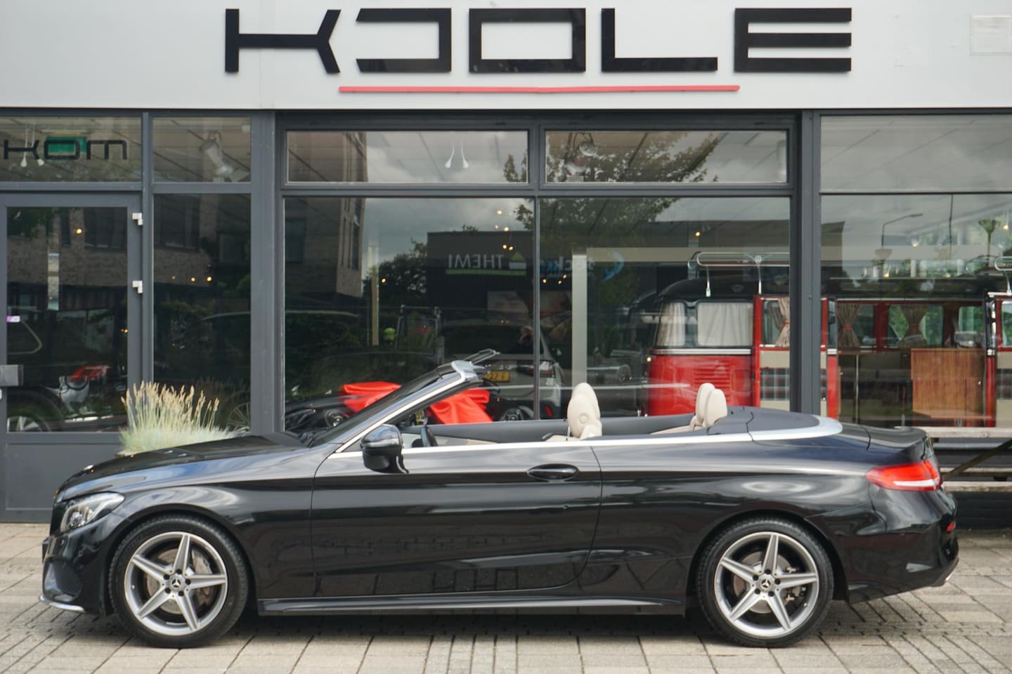 Mercedes-Benz C-klasse Cabrio - 200 AMG Line | trekhaak - AutoWereld.nl