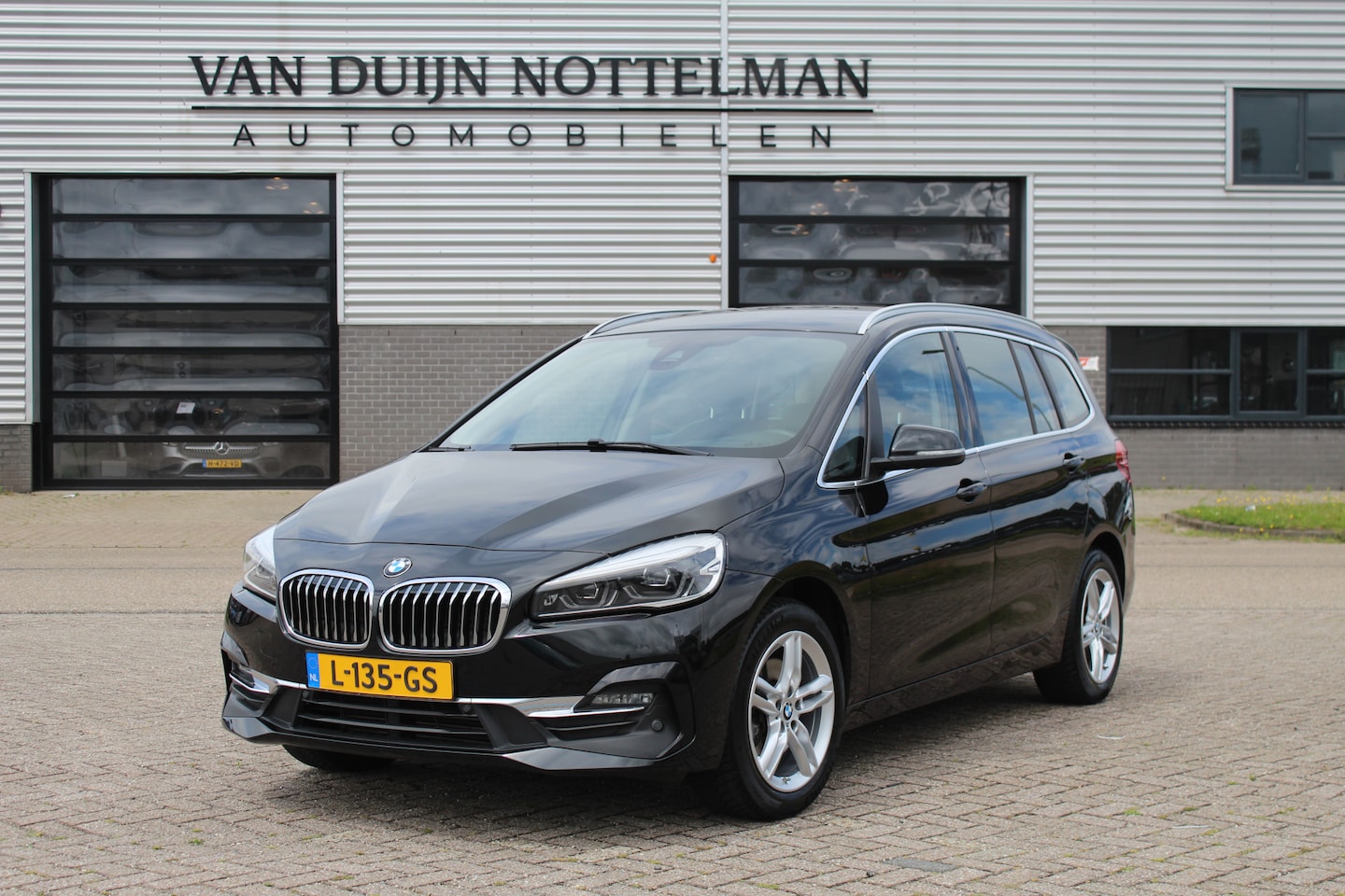 BMW 2-serie Gran Tourer - 218i 7p. Business Edition Plus / Leer / LED / N.A.P. - AutoWereld.nl