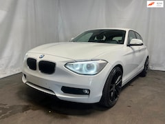 BMW 1-serie - 118d Corporate Business Line Ultimate Edition - Belgische auto - Motorlamp - Schade