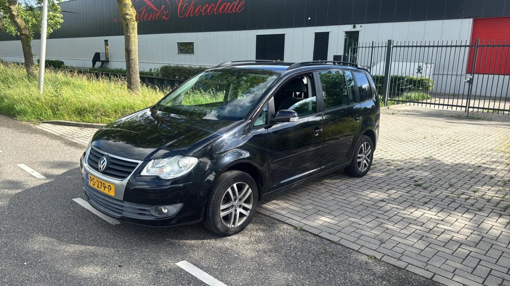 Volkswagen Touran - 1.4 TSI Highline 200.000 KM 7 PERSOONS AIRCO ZWART 2008 - AutoWereld.nl